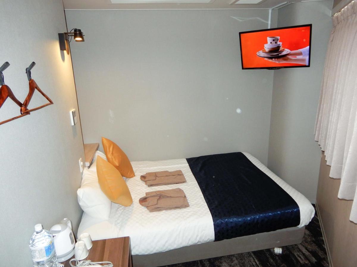 Hotel S-Presso North Осака Екстер'єр фото