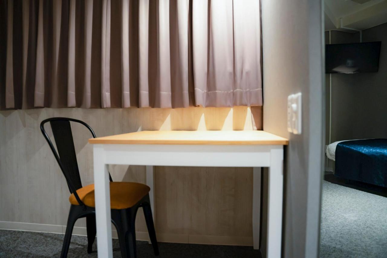 Hotel S-Presso North Осака Екстер'єр фото